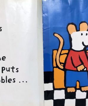 Alternative view of Maisy's bath time