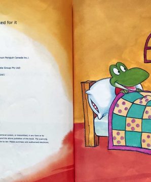 Alternative view of Froggy builds a tree house