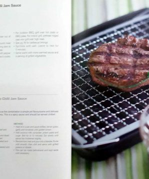 Alternative view of Hot off the grill: barbecue recipes with an Asian touch