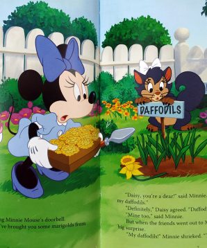 Alternative view of The flower prowler