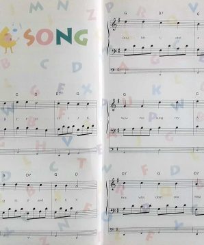 Alternative view of Kid's corner: children's English songs with lyrics to sing along