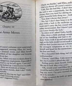 Alternative view of Stravaganza: city of swords