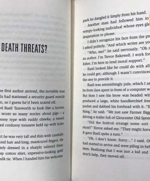 Alternative view of Poison pen